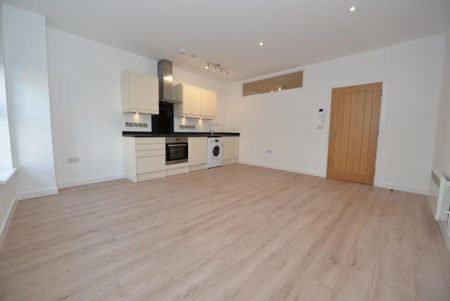 1 bedroom flat to rent - Photo 2