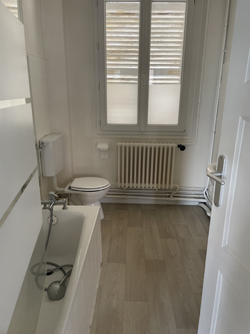 Location Appartement 3 pièces 62m² - Photo 2