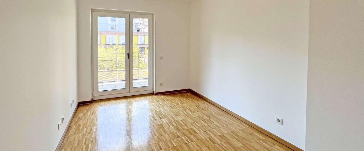 Westhafen: Gemütliche 3-Zimmer-Wohnung mit EBK, Loggia & Balkon - Foto 1