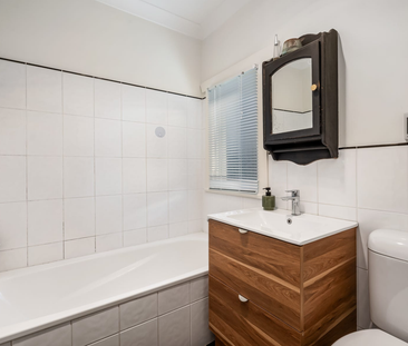 10 Llandower Avenue, Evandale SA 5069 - House For Rent - $580 | Domain - Photo 5