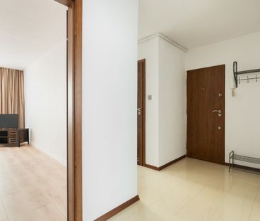 3 pokoje po remoncie naprzeciwko Konesera - Photo 2