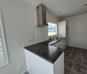 3 Bedroom Cosy Home in Mt Albert(Ready to move in) - Photo 5