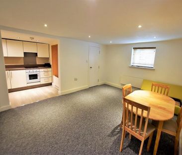 1 Bedroom Apartment To Let - Photo 1