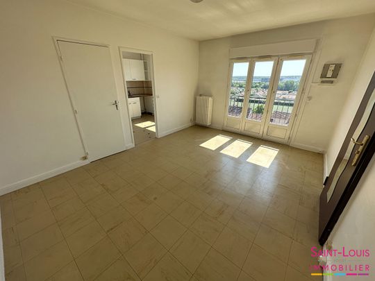 Appartement Carrieres Sous Poissy Studio, - Photo 1