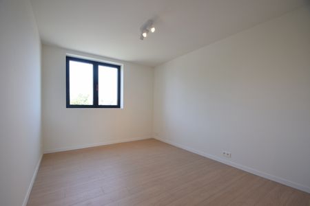 Luxueus afgewerkte nieuwbouwwoning met 3 slaapkamer te Jonkerhove - Photo 3