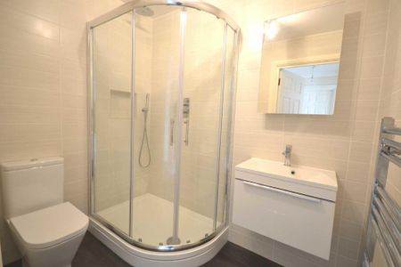 2 bedroom flat to rent - Photo 5