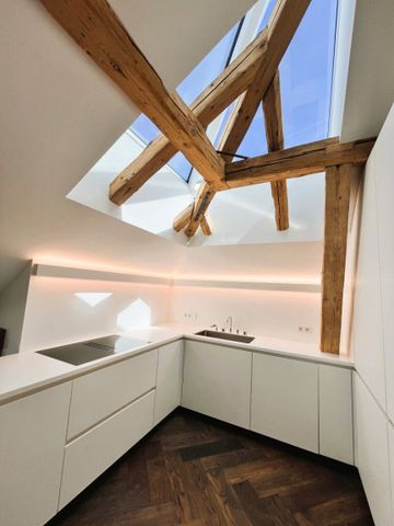 NAHE Innsbruck: Modern-alpine, ca. 150 m² große, klimatisierte Dachgeschosswohnung mit 2 Dachterrassen zu mieten! - Photo 3
