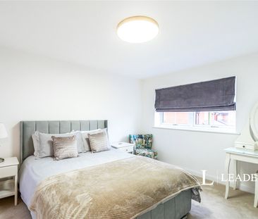 3 bedroom house to rent Pycroft Avenue, Westhampnett, Chichester, PO18 - Photo 5