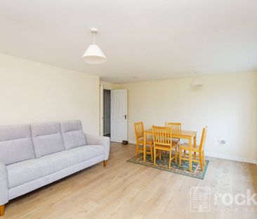 Victoria House, Scholars Court, ST4 7DW, ST4 - Photo 4