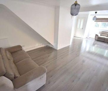 Old Whitley Wood Lane, Reading, RG2 - Photo 3