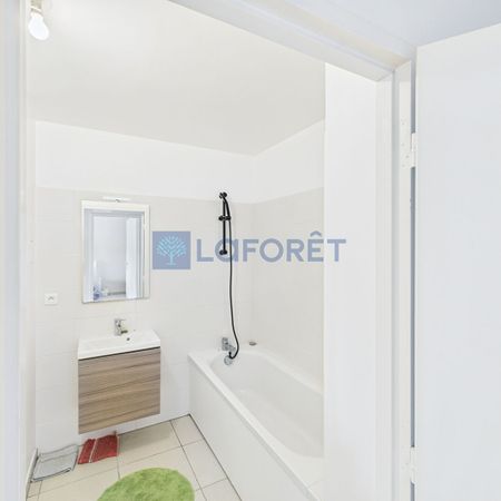 Location Appartement 2 pièces 45m² - Photo 3