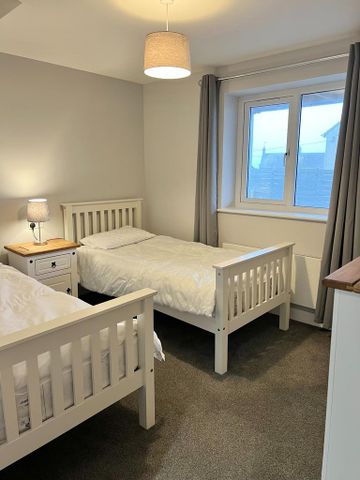 3 bedroom detached house to rent - Photo 5