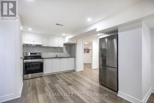 2003 CEDARWOOD COURT - Photo 1