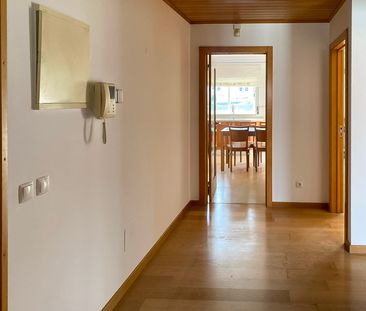 2-bed apt in Manique w/ private garden - Photo 2