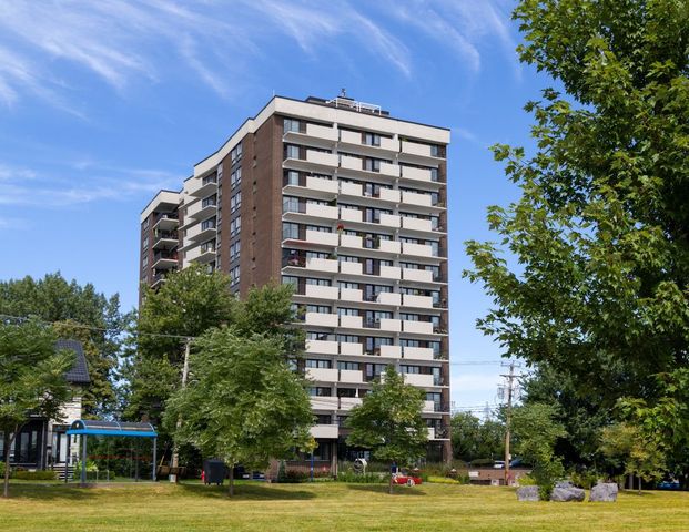 À louer / Appartement - Photo 1