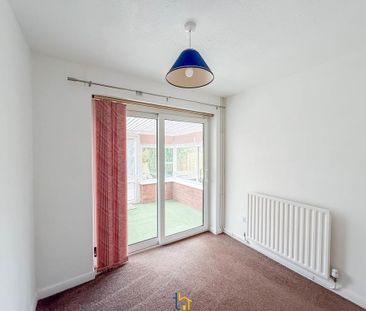 2 bedroom detached bungalow to rent - Photo 1