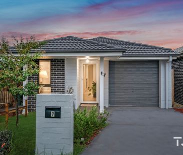 Modern Four Bedroom Home - Photo 4