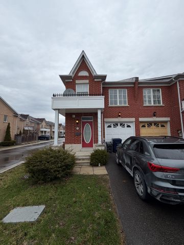 For Lease - 179 Dallimore Circle, Toronto, Ontario - Photo 5