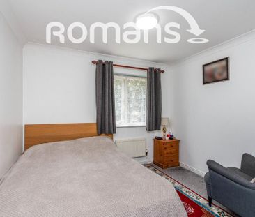 4 bedroom detached house to rent - Photo 2