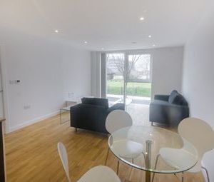 1 Bedrooms Flat to rent in Tinderbox House, Deptford Rise, London SE8 | £ 335 - Photo 1
