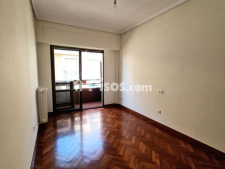 Piso en alquiler en Calle de Luisa Fernanda - Photo 2