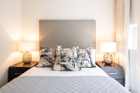 Duke Street, W1K - Photo 4