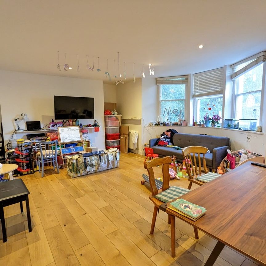 3 Bed Flat, Bristol, BS6 - Photo 1