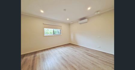 For Lease – Modern 2-Bedroom Unit in Prime Point Cook Location! - Photo 2