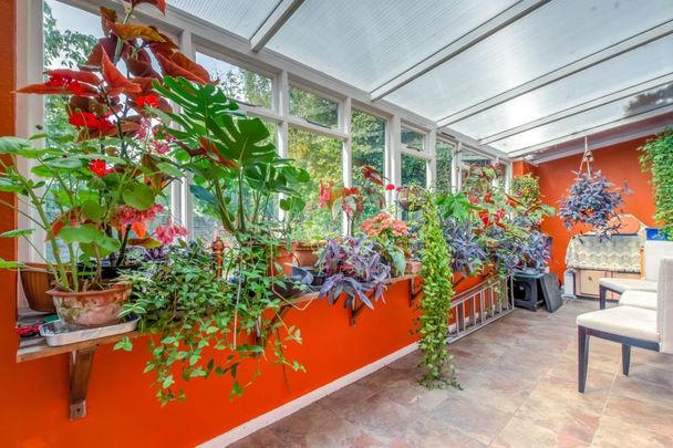 4 bedroom terraced house to rent - Photo 1