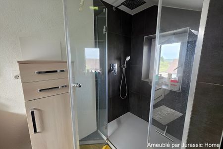 Luminous apartment of 70 m² on the 1st floor Pleasant living environment - Photo 5