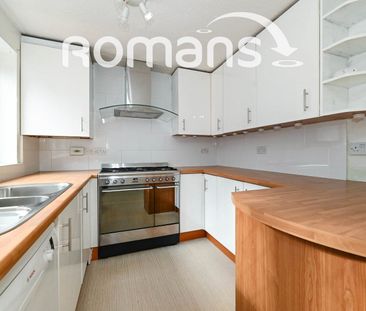 Woodford Green, Bracknell, Berkshire, RG12 - Photo 2