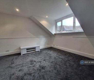 1 bedroom semi-detached house to rent - Photo 6