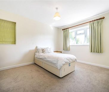 4 bedroom bungalow to rent - Photo 4