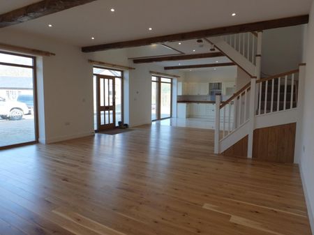 Muston Farm, Piddlehinton - Photo 3