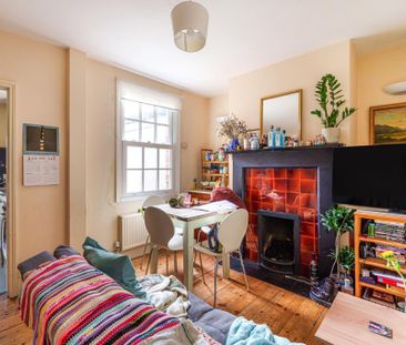 4 bedroom terraced house to rent - Photo 5