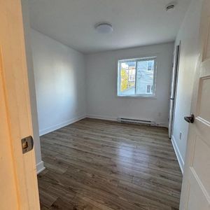 Superbe 4 ½ en promo – + Internet inclus - Photo 2