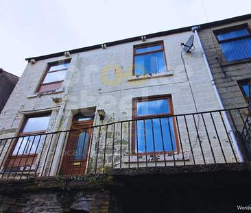 2 bedroom property to rent in Bacup - Photo 3