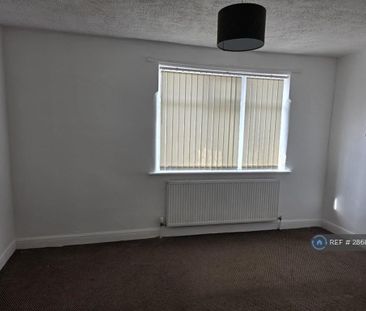 3 bedroom terraced house to rent - Photo 6