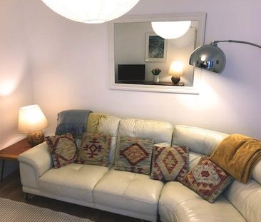 2 bedroom semi-detached house to rent - Photo 2