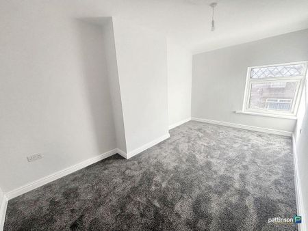 2 bed terraced house to rent in NE63 - Photo 2