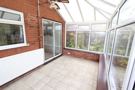 2 bedroom property to rent - Photo 3