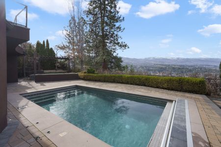 Piece of Paradise with a pool - Photo 3