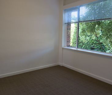 5/20 Chaucer Crescent, Canterbury VIC 3126 - Apartment For Rent | D... - Photo 4