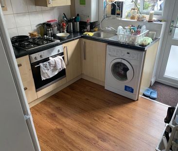 Partington Lane Swinton Manchester Greater Manchester - Photo 5