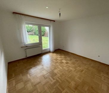 Charmante Erdgeschosswohnung mit Terrasse und Garten in Neheim! - Photo 5