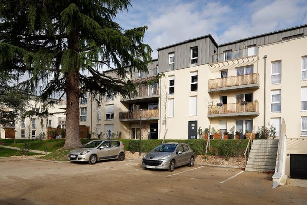location Appartement T2 DE 50.55m² À CORBEIL ESSONNES - Photo 1