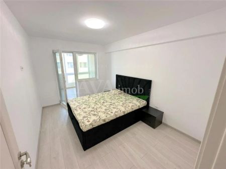 Apartament 2 camere, etaj 2, utilat, semimobilat, cu loc parcare zona Nord - Photo 5
