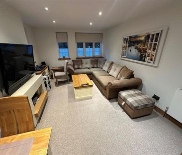 2 bedroom maisonette to rent - Photo 6