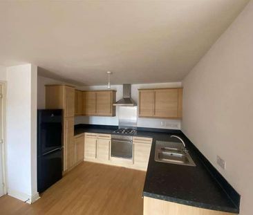 St. Michaels View, Widnes, WA8 - Photo 2