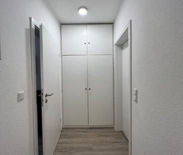 Dachgeschosswohnung in zentraler Lage von Neheim - Photo 3